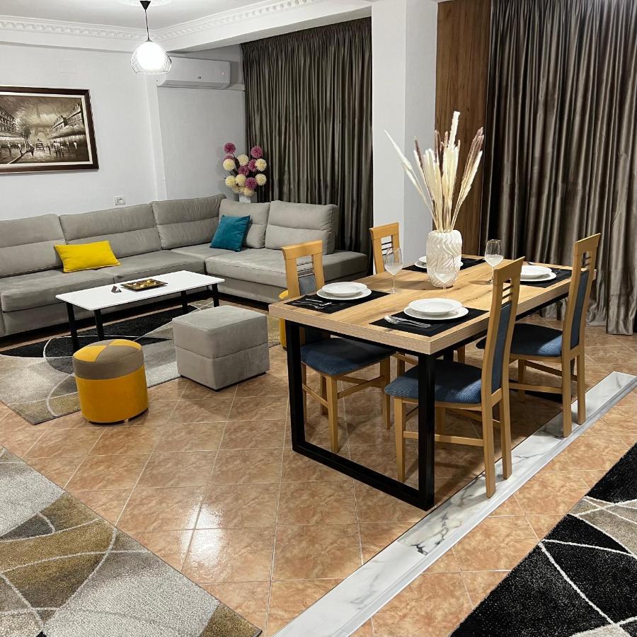 Daily Rent Apartment City Center Elbasan 6 Экстерьер фото
