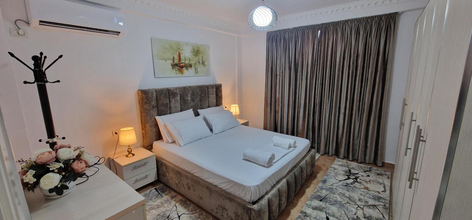 Daily Rent Apartment City Center Elbasan 6 Экстерьер фото